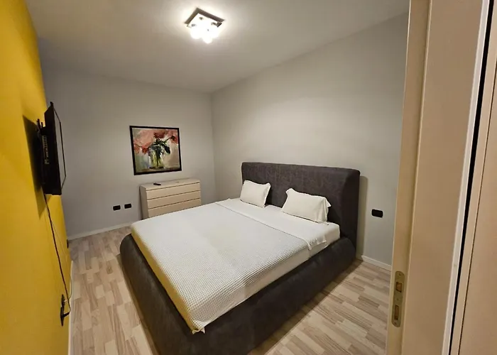 アパート My Apartments Tirane